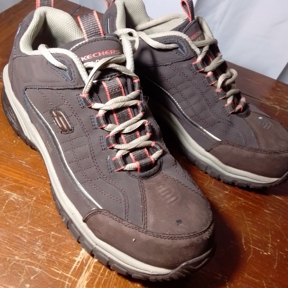 Sketchers work shoes